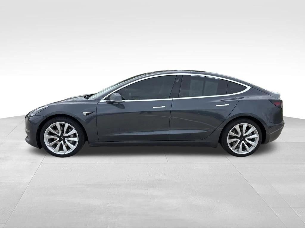 tesla model 3 2018 5YJ3E1EA8JF047799 image tesla model 3 2018 5YJ3E1EA8JF047799 image